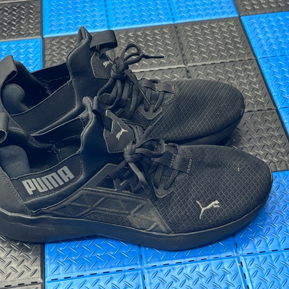 Men’s size 10.5 puma running shoes like new - Picture 3 of 4